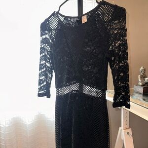 H&M Black Lace Midi Dress with Sheer Waist and Three-Quarter Sleeves